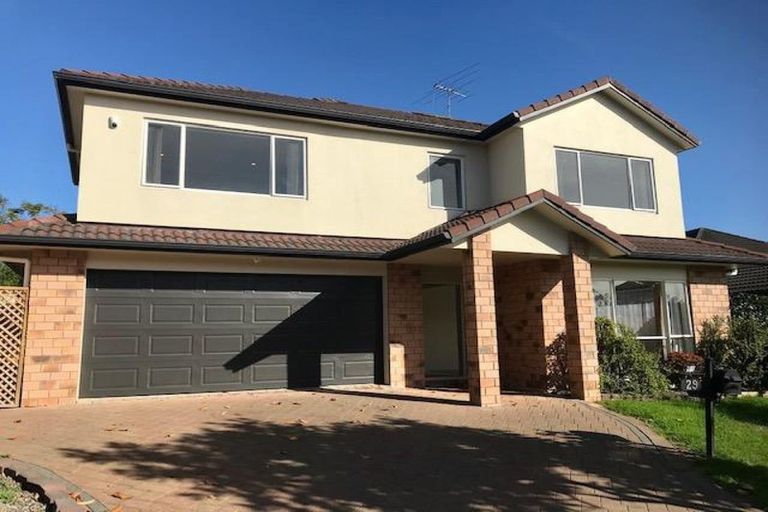 Photo of property in 29 Coachman Drive, Flat Bush, Auckland, 2016
