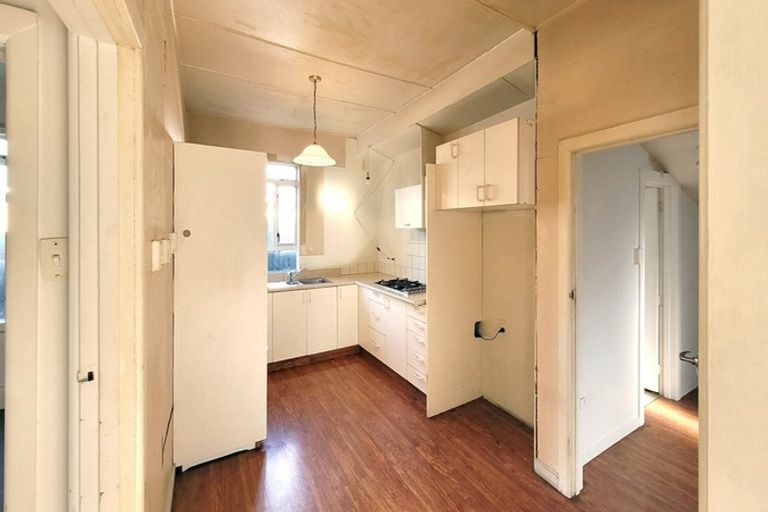 Photo of property in 21 Wrights Road, Addington, Christchurch, 8024