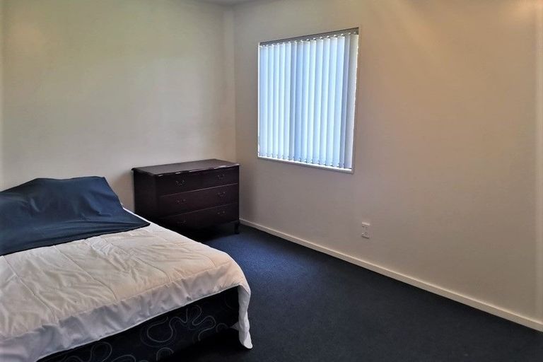 Photo of property in 34 Manaia View Road, One Tree Point, 0118