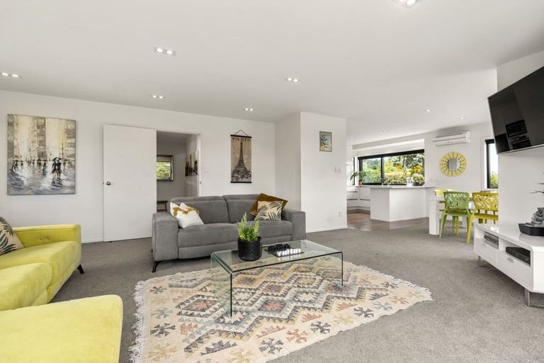 Photo of property in 24 Asbury Crescent, Campbells Bay, Auckland, 0630