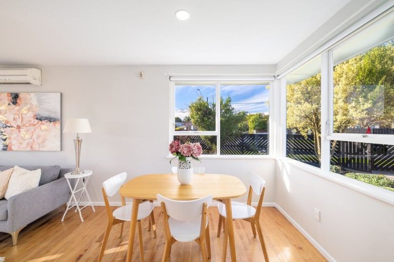 Photo of property in 40 Inwoods Road, Parklands, Christchurch, 8083