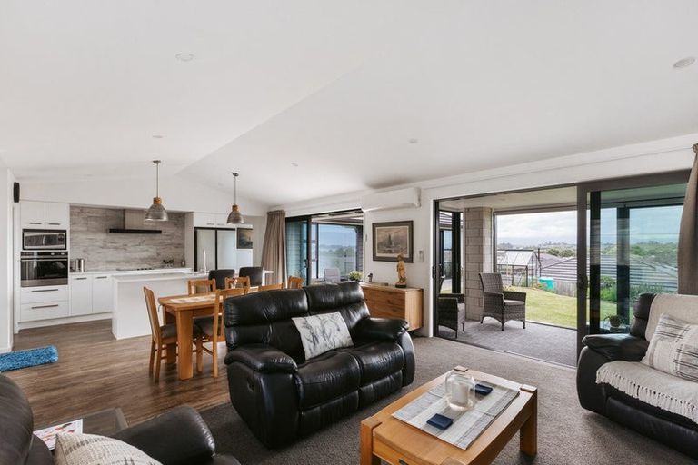 Photo of property in 9 Selina Way, Omokoroa, 3114