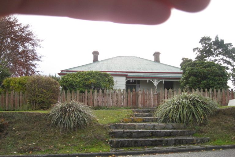 Photo of property in 44 Sussex Street, Tapanui, 9522