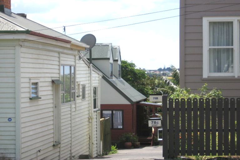 Photo of property in 78c Calliope Road, Stanley Point, Auckland, 0624