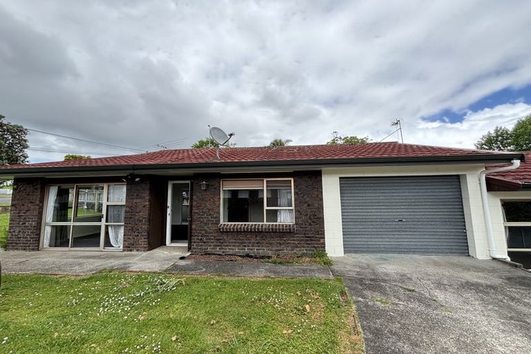 Photo of property in 18 Mcleod Road, Weymouth, Auckland, 2103