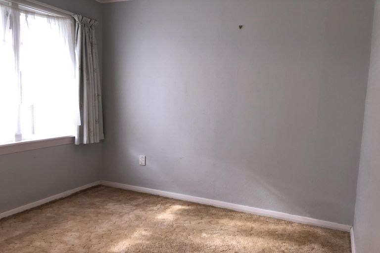 Photo of property in 21 Burton Avenue, Whanganui East, Whanganui, 4500