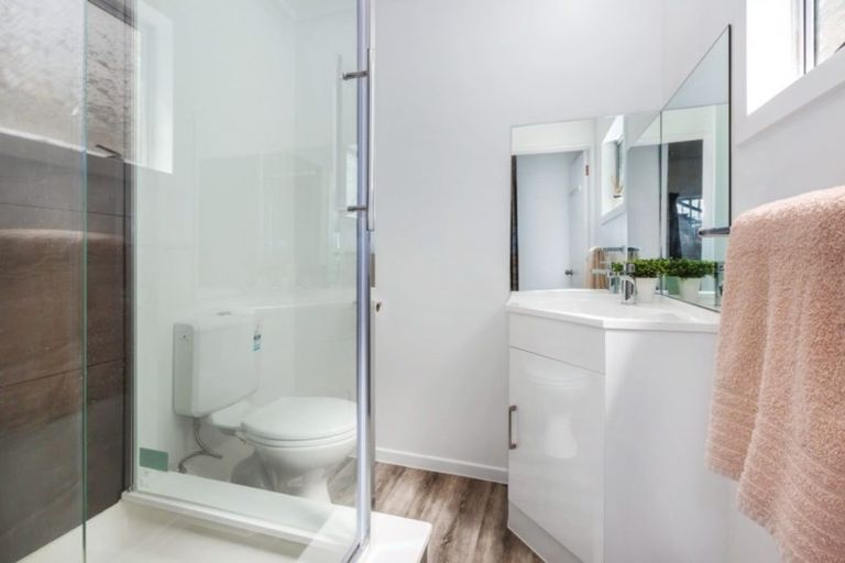 Photo of property in 10 Ration Lane, Whitby, Porirua, 5024