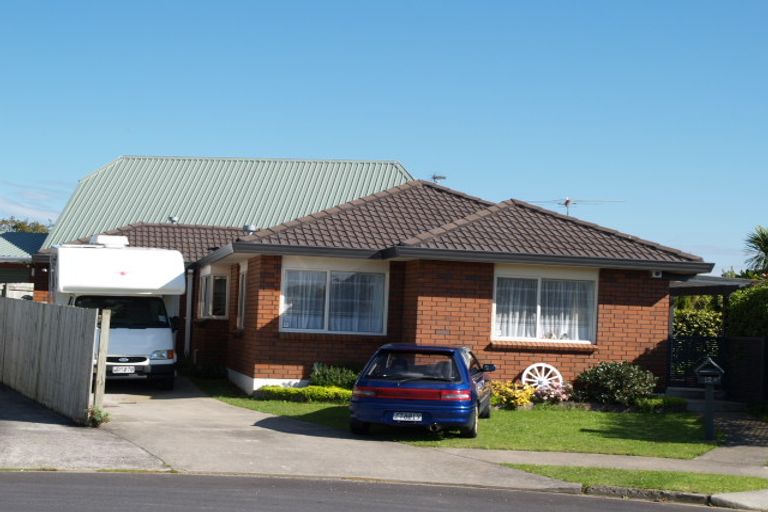 Photo of property in 1/12 Emma Court, Northpark, Auckland, 2013