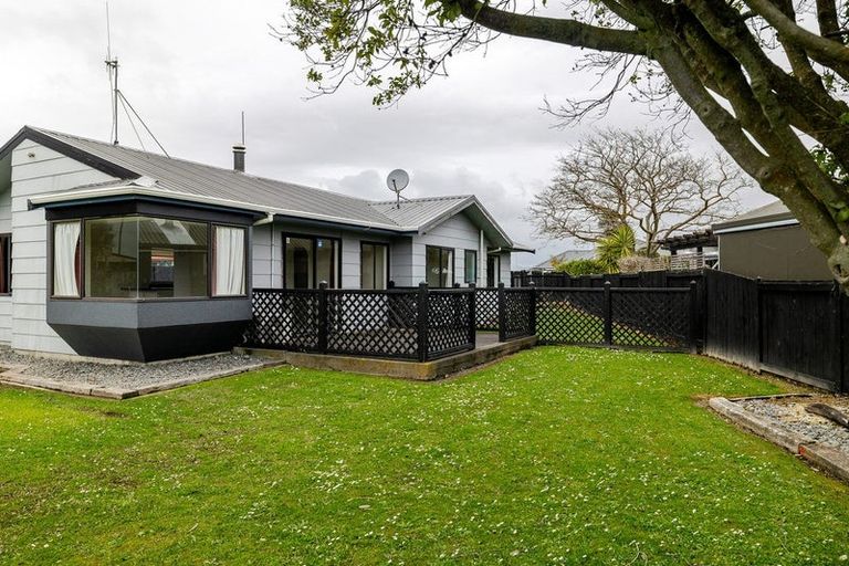 Photo of property in 136 Kelvin Grove Road, Kelvin Grove, Palmerston North, 4414