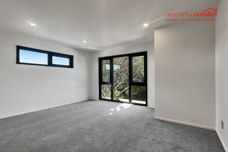 Photo of property in 3c Farwood Drive, Henderson, Auckland, 0612