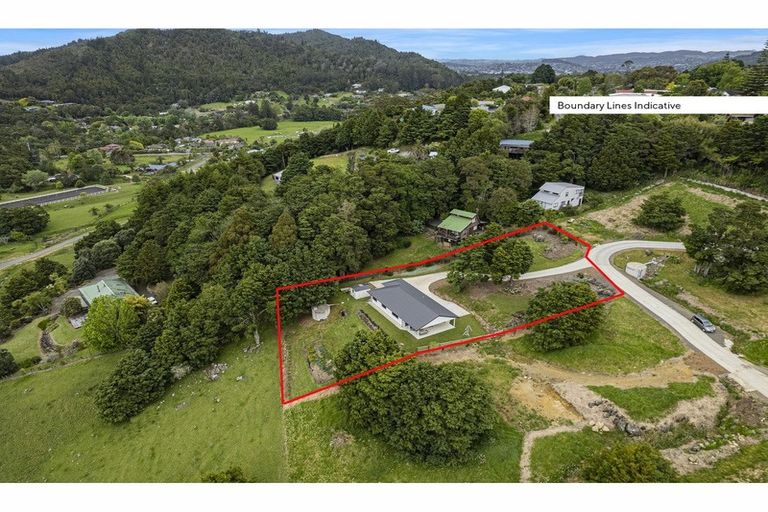 Photo of property in 4 Watercourse Way, Tikipunga, Whangarei, 0112