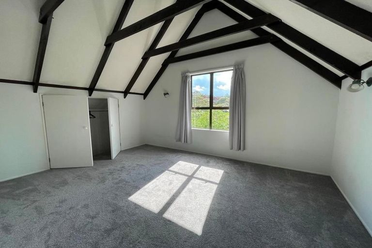 Photo of property in 1/17 Weetman Drive, Browns Bay, Auckland, 0630