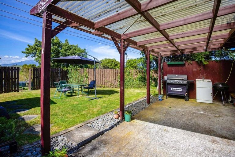 Photo of property in 10a Cowling Road, Hurdon, New Plymouth, 4310