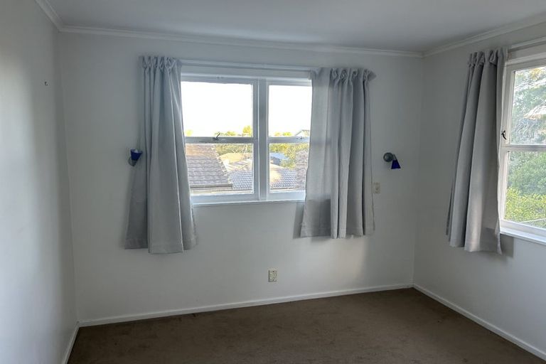 Photo of property in 23 Sheridan Drive, New Lynn, Auckland, 0600