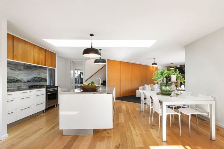 Photo of property in 15a Clark Street, Sumner, Christchurch, 8081