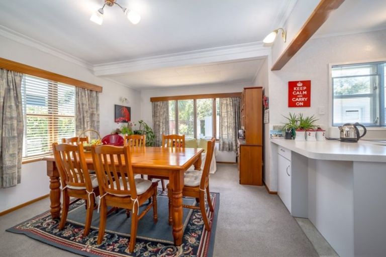 Photo of property in 4 Rexwood Street, Carterton, 5713