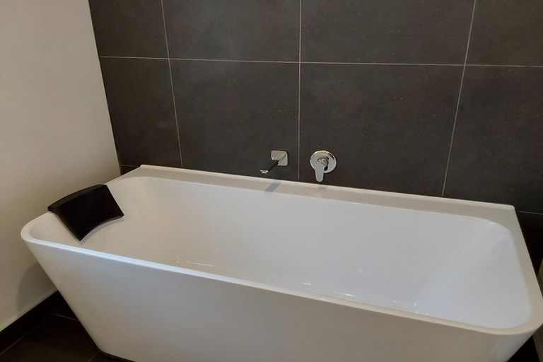 Photo of property in 6 Maui Place, Te Kamo, Whangarei, 0112