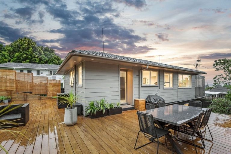 Photo of property in 6 Skyla Place, Massey, Auckland, 0614