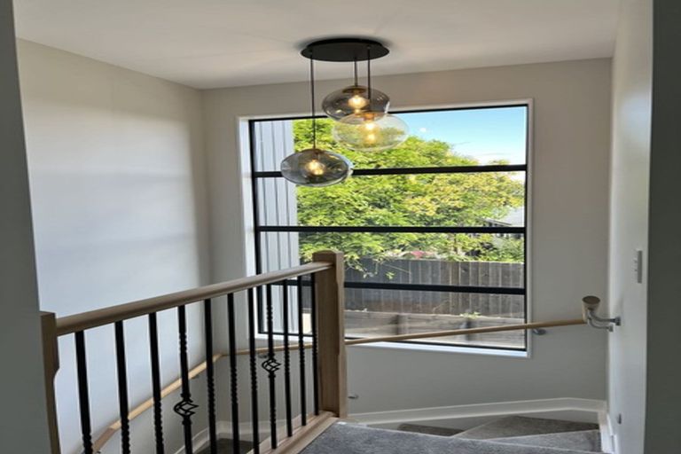 Photo of property in 355b Beach Road, Campbells Bay, Auckland, 0630