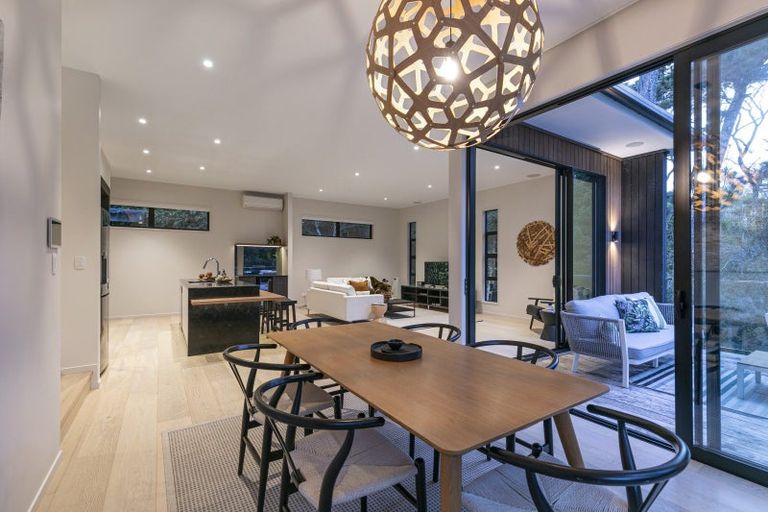 Photo of property in 21b Churchouse Road, Greenhithe, Auckland, 0632