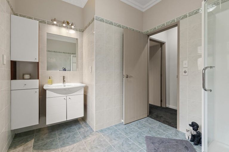 Photo of property in 176b Heta Road, Highlands Park, New Plymouth, 4312