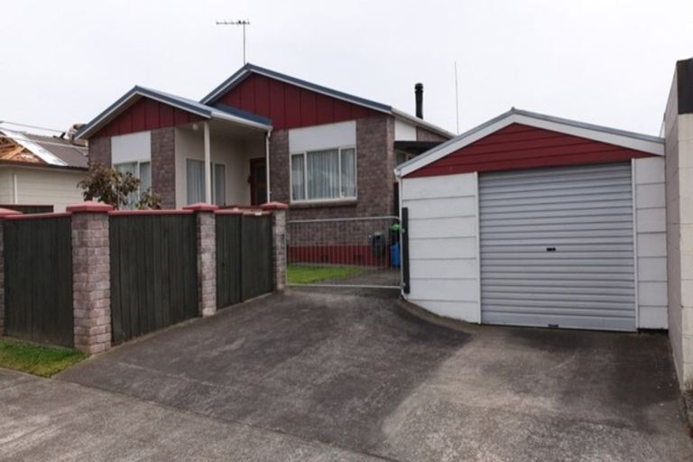Photo of property in 2a Mace Street, Waitara, 4320