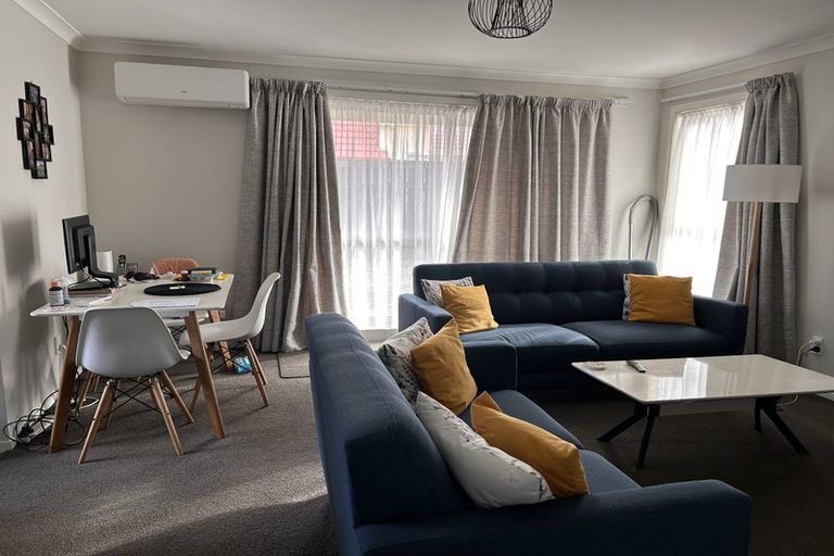 Photo of property in 1/21 Bloomfield Terrace, Hutt Central, Lower Hutt, 5010