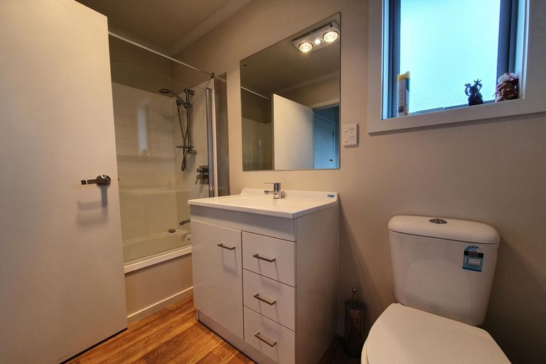 Photo of property in 33 Mistake Drive, Lake Tekapo, 7999