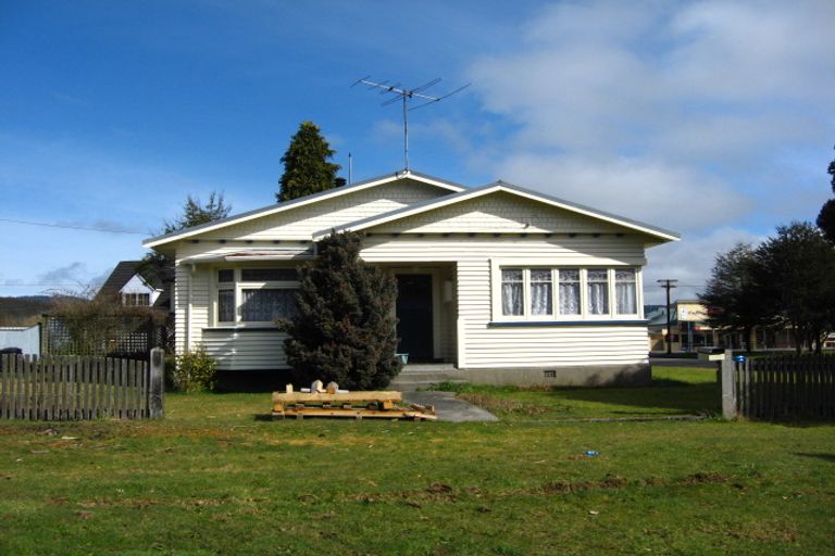 Photo of property in 56 Main Street, Reefton, 7830