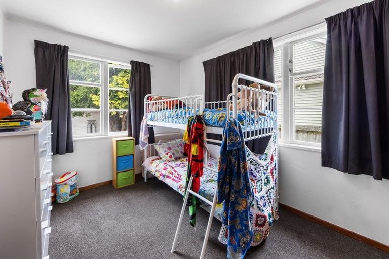 Photo of property in 12 Denvir Street, Strowan, Christchurch, 8052