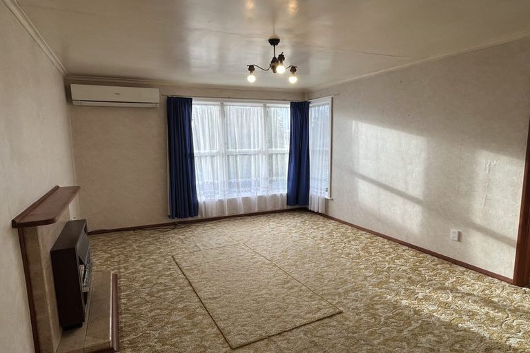 Photo of property in 43 Nottingham Avenue, Awapuni, Palmerston North, 4412