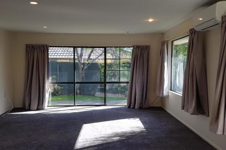 Photo of property in 11d Elizabeth Street, Riccarton, Christchurch, 8011