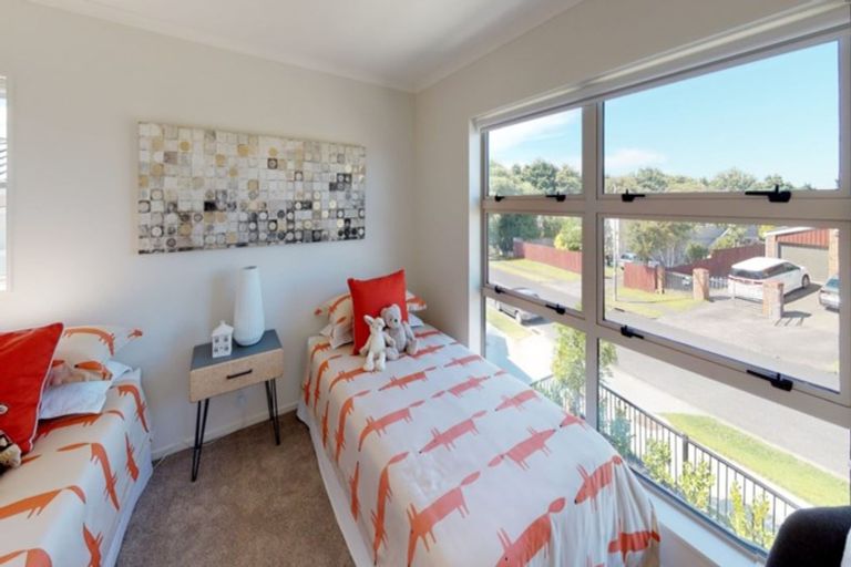 Photo of property in 75 Calluna Crescent, Totara Heights, Auckland, 2105