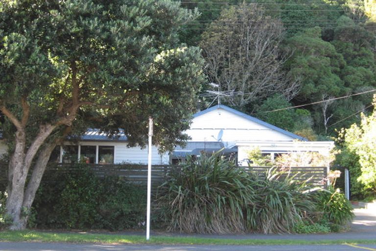 Photo of property in 247 Muritai Road, Eastbourne, Lower Hutt, 5013