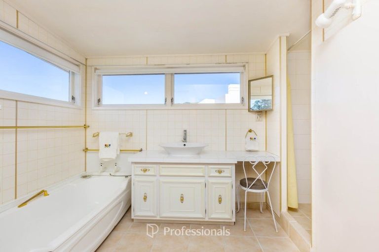 Photo of property in 4 Penrose Street, Woburn, Lower Hutt, 5010