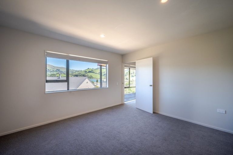 Photo of property in 3 Cedar Lane, Duvauchelle, 7581