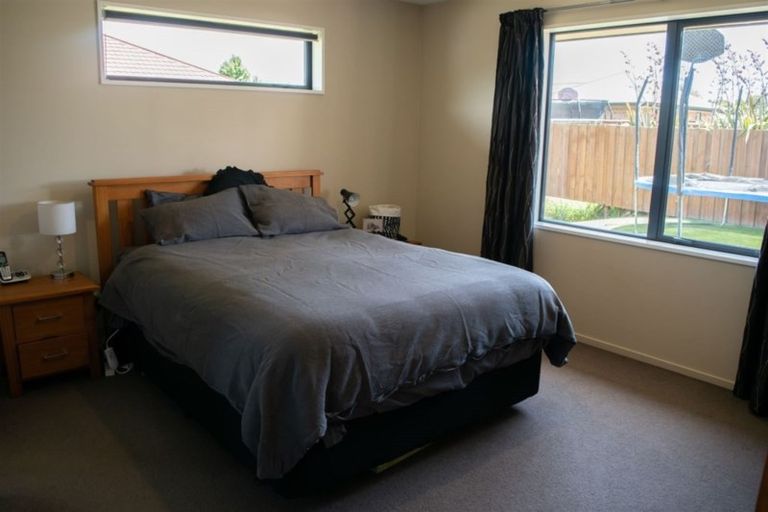 Photo of property in 17 Auckland Street, Ashley, Rangiora, 7477