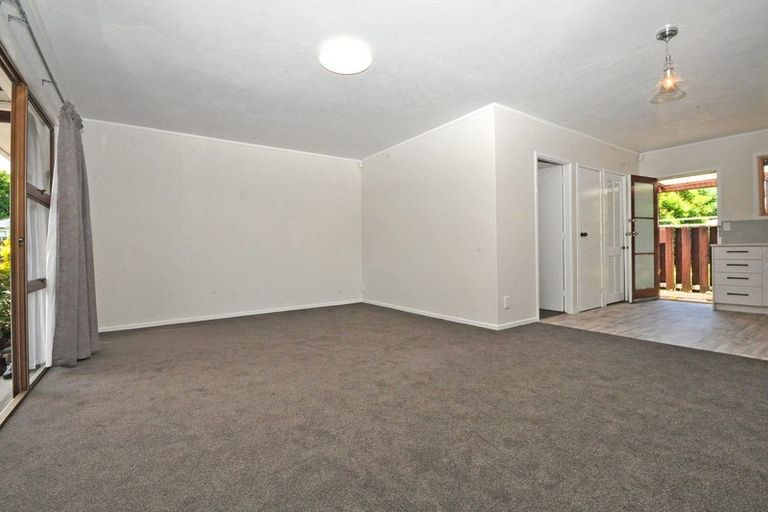 Photo of property in 39a Birdwood Avenue, Papatoetoe, Auckland, 2025