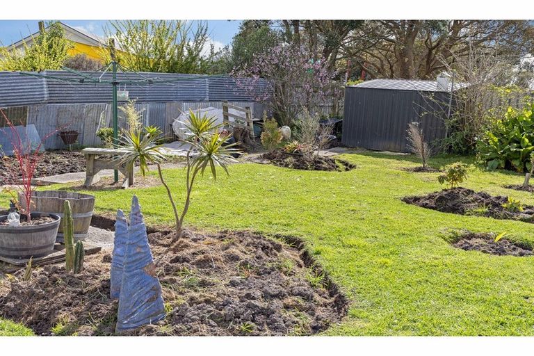Photo of property in 6 Linley Crescent, Te Kopuru, 0391