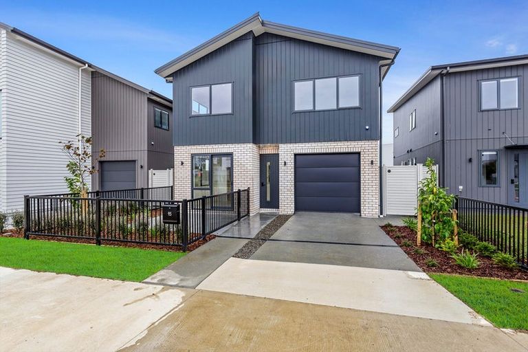 Photo of property in 95 Katikati Drive, Manurewa, 2102