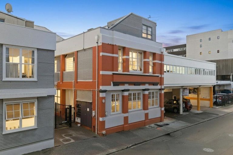 Photo of property in Hopper Street Apartments, 4/20 Hopper Street, Mount Cook, Wellington, 6011