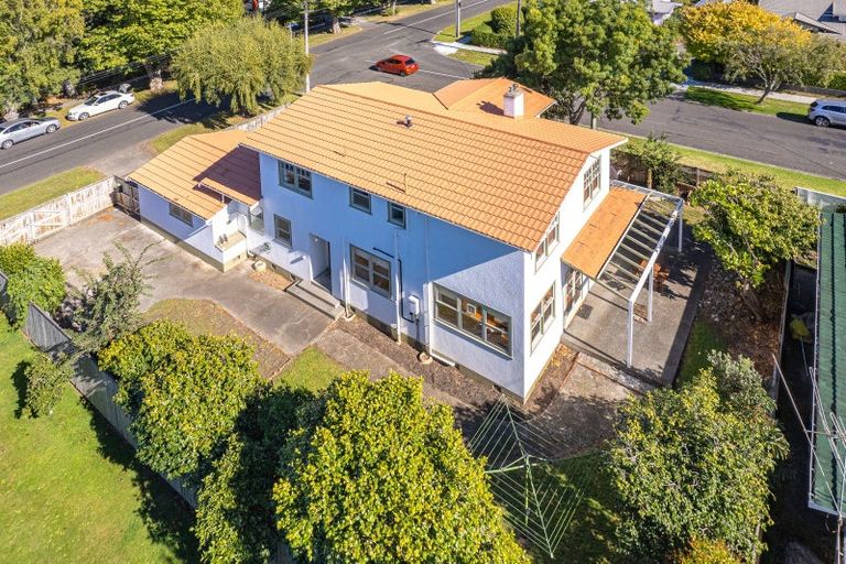 Photo of property in 11 Saint Leonard Street, Saint Johns Hill, Whanganui, 4501