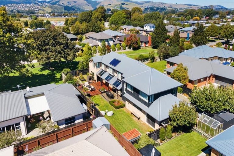 Photo of property in 8 Cunneen Place, Aidanfield, Christchurch, 8025