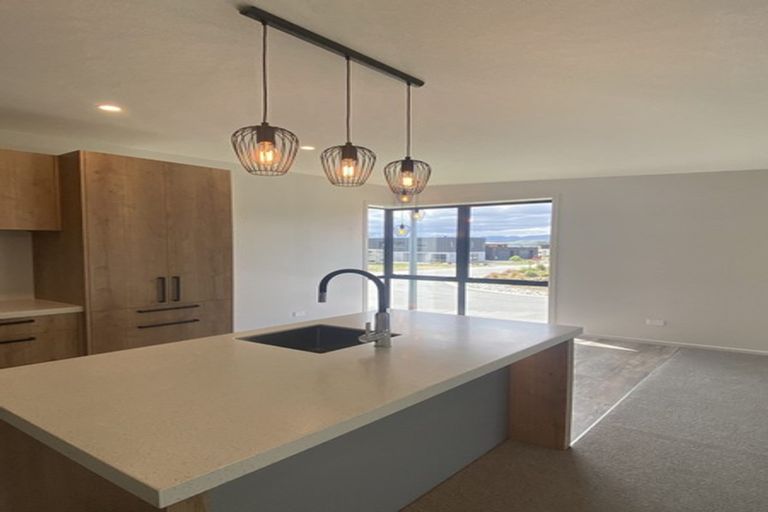 Photo of property in 4 Le Mans Grove, Cromwell, 9384