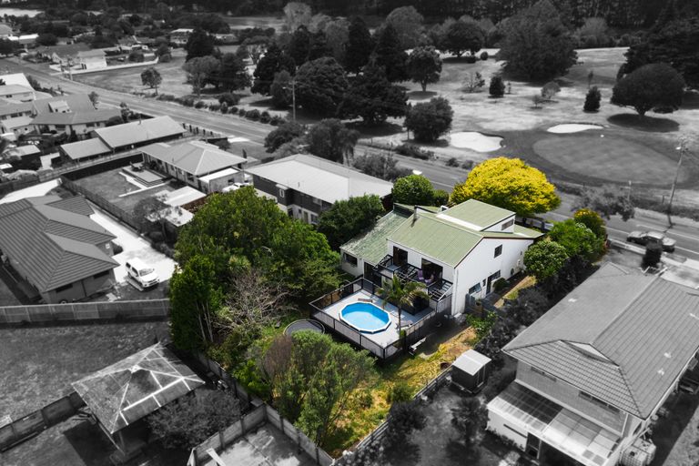 Photo of property in 78 Racecourse Road, Waiuku, 2123