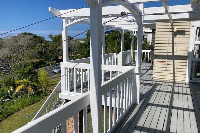 Photo of property in 54 Beulah Avenue, Rothesay Bay, Auckland, 0630