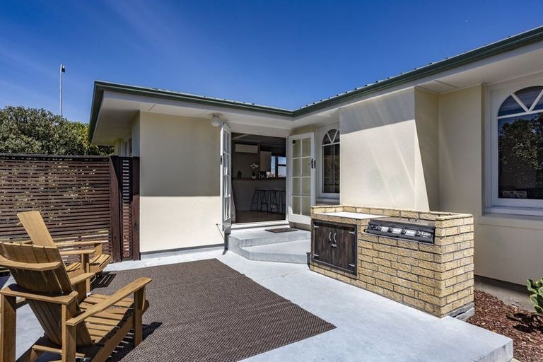 Photo of property in 26 Donegal Street, Belfast, Christchurch, 8051