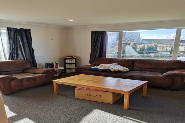 Photo of property in 19 Mahy Way, Leamington, Cambridge, 3432