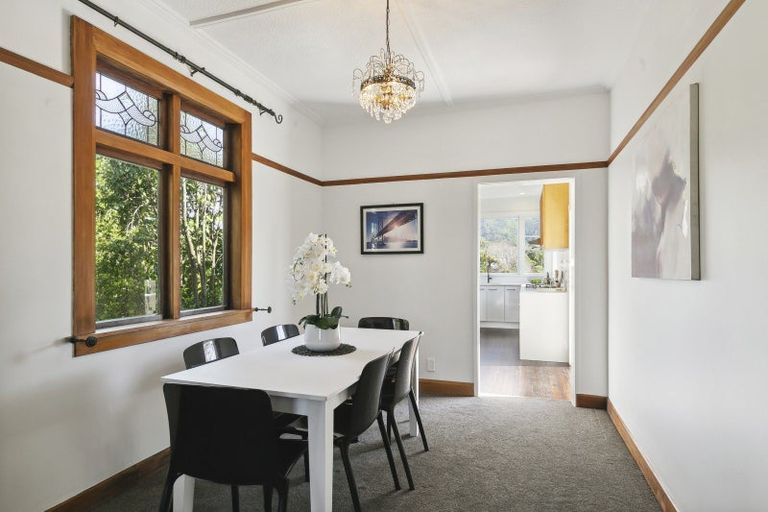 Photo of property in 22 Izard Road, Khandallah, Wellington, 6035