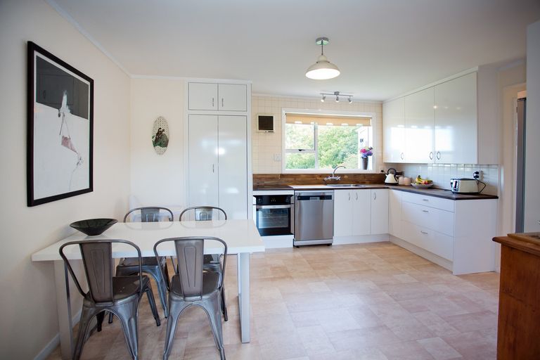 Photo of property in 25 Brockville Road, Glenross, Dunedin, 9011